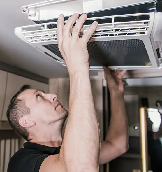  Professional Licensed And Insured Cleaners in Quincy, MA